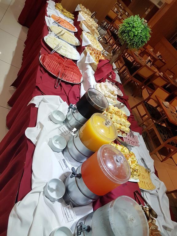 Hotel Atlântico Business Centro Rio de Janeiro Exterior foto Breakfast buffet at a hotel